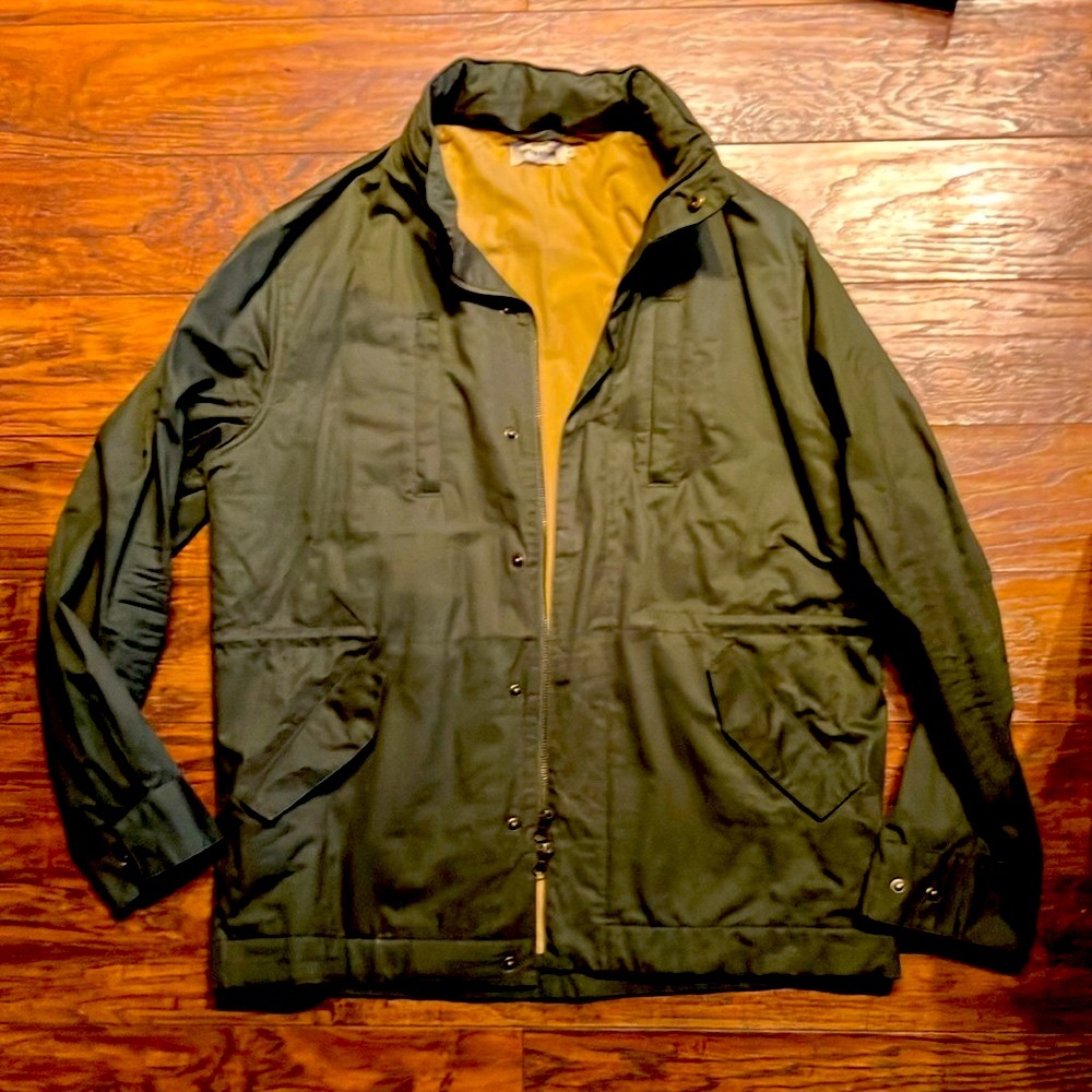 Taylor Stitch men’s olive green field jacket, size Large
